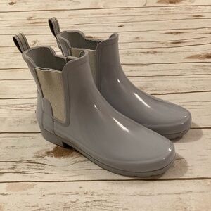 Hunter Women's Refined Slim Fit Gloss Chelsea Boots Gray Size 5